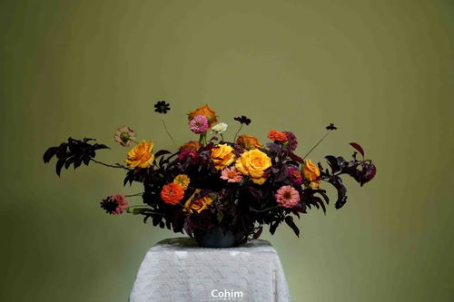 花店產品研發(fā)新趨勢 融合花束包裝、花型設計與水果元素的創(chuàng)意探索